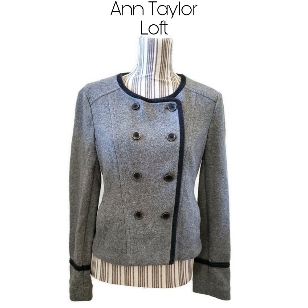 Ann Taylor Loft Double Breasted Gray Blazer